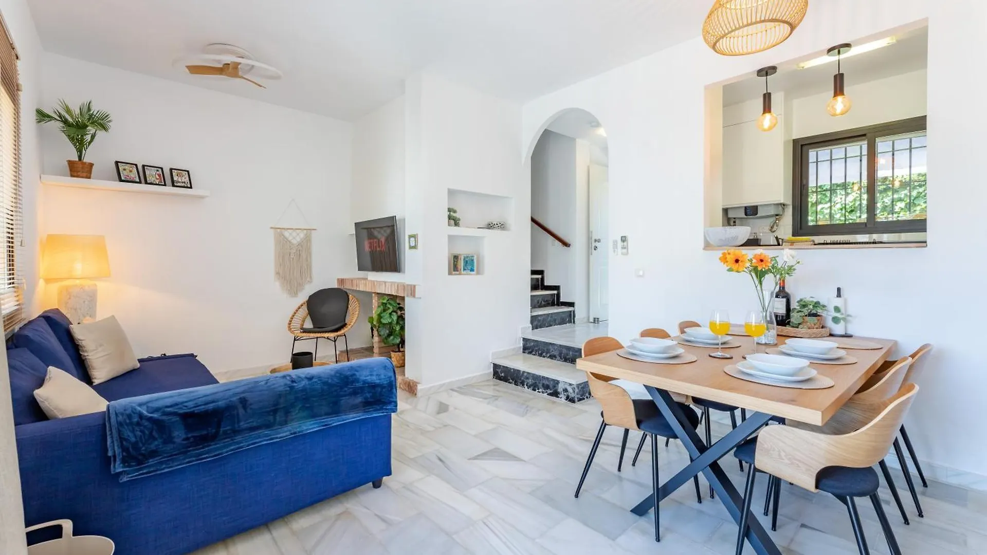 Casa La Fuente Nueve - Family Friendly Townhouse With Pool And 3 Bedrooms Sitio de Calahonda