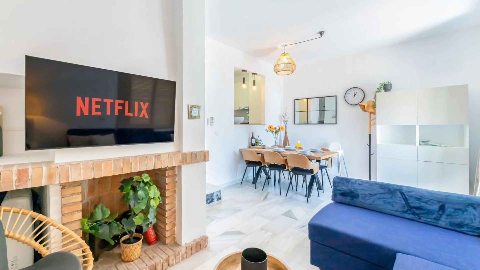 Casa La Fuente Nueve - Family Friendly Townhouse With Pool And 3 Bedrooms Sitio de Calahonda