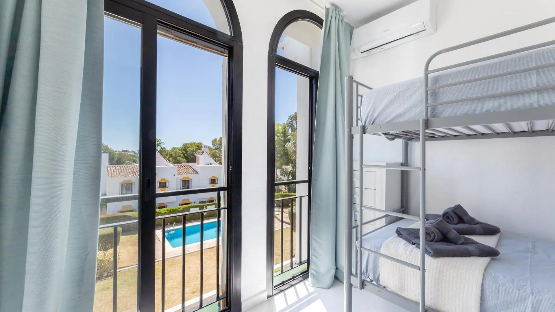 Holiday home Casa La Fuente Nueve - Family Friendly Townhouse With Pool And 3 Bedrooms Sitio de Calahonda Spain